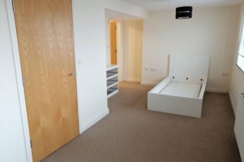 Church Court - Kettering photo 4