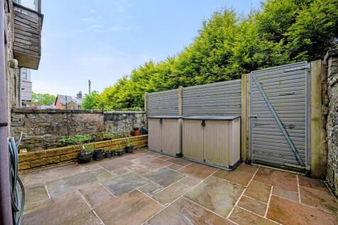 29 Limes Avenue External-3.jpg