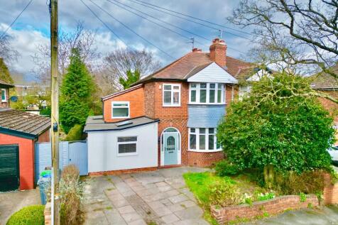 Sale, M33 - property photo