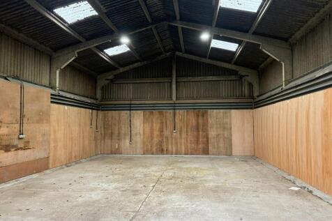 1500 trinity store internal.jpg