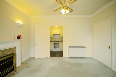 Firwood Court, Southwell Park Road photo 4