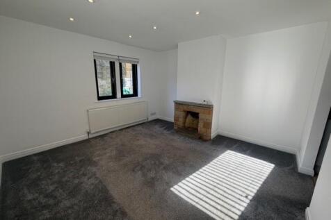 Lounge 1.jpg