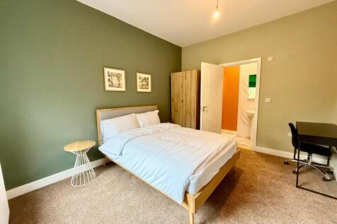 Goldthorpe, Barnsley , S63 photo 3