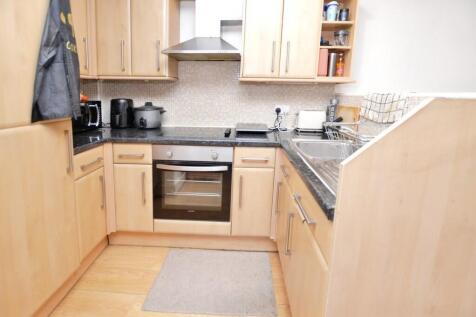 3e9c5985-Kitchen