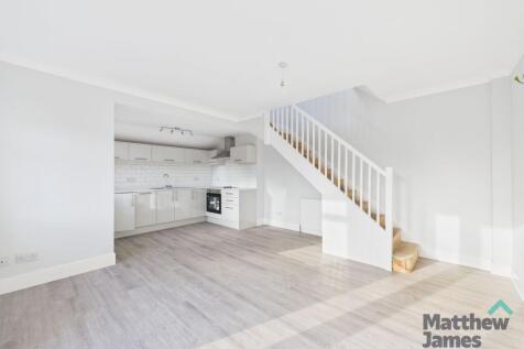 10 Connaught Gardens East, Clacton On Sea, CO15 photo 4