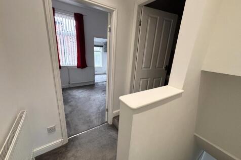 8 Webb Lane 26/05/2021, 11:25 IMG_8016.jpg