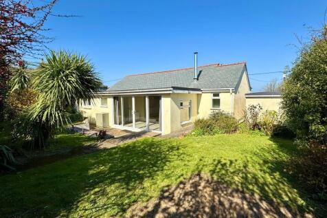 17 Gustory Road Garden