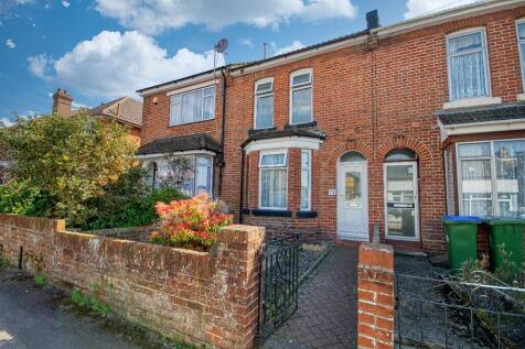Southampton, SO19 - property photo