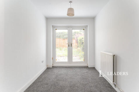 Rossall Grove, Little Sutton, CH66 photo 3