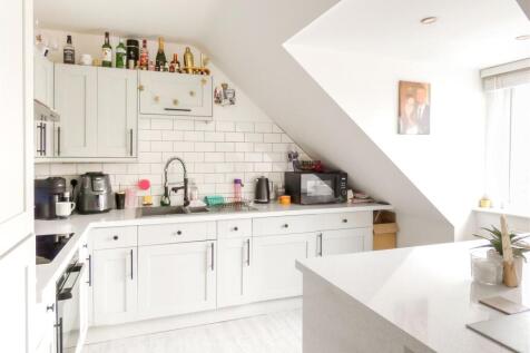 Open-plan Kitchen