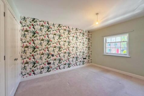 Llewellyn Place, Mountfields, Shrewsbury photo 4