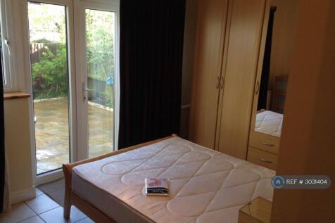 Franciscan Road, London, SW17 photo 4