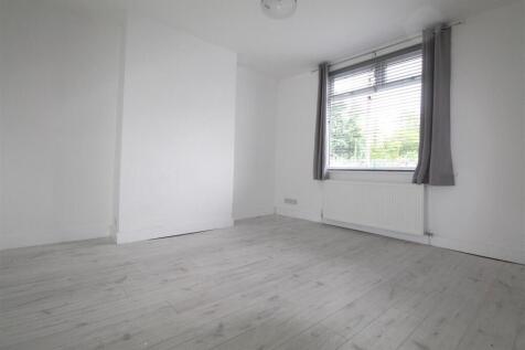 lounge 1.JPG