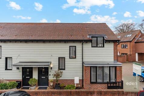 West Malling, ME19 - property photo