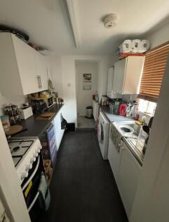 21 Green Hills Road photo 4