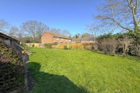 Communal Gardens - Rear.JPG