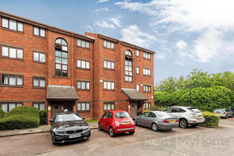 16969_rentmyhome__122_cotton_avenue_2_lo.jpg