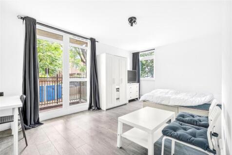 Reception/Dining/Bedroom