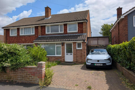 4 bed Semi Detached House