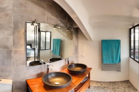 10.Bathroom