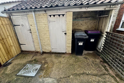 Rear Court Yard