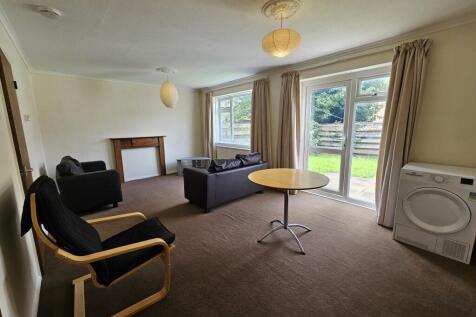 4 Comyn Street, Leamington Spa photo 3