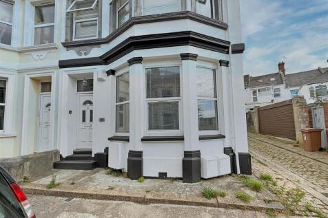 Whittington Street 68 - Front.jpg