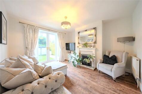 South Bank, East Keswick, Leeds, West Yorkshire photo 3