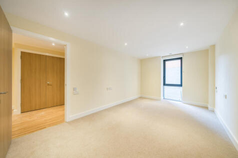 1354172-17-68c183...