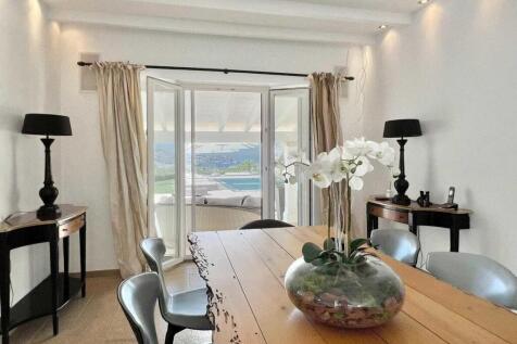 08-Port d'Andratx-Neomediterrane Finca mit Hafen -und Meerblick-kaufen-tisch