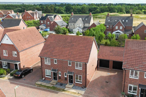 Thame, OX9 - property photo