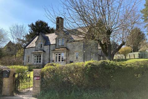 4 Church Cottages - Frontage.jpg