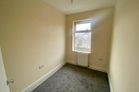Fir Trees Avenue, Ribbleton, Preston photo 5