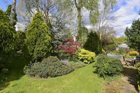 Bramley Lodge, High Street - externals (5)-1920.jp