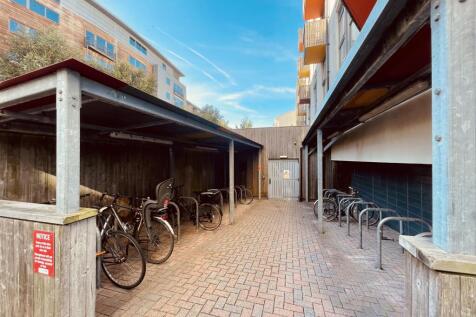 Bike Store