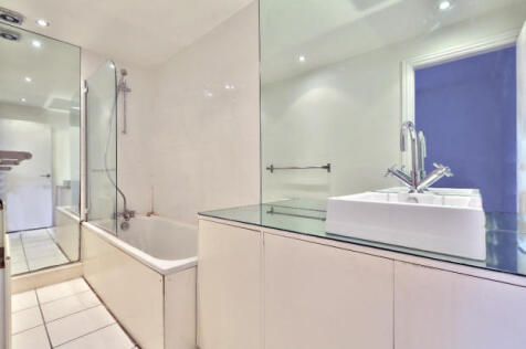Burnham Street, London, E2 photo 4