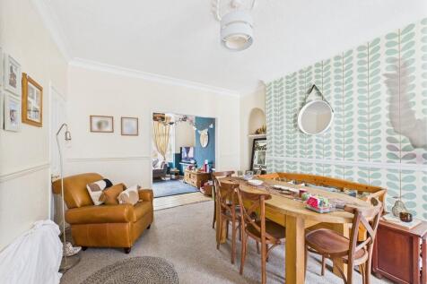 CAM01835G0-PR0197...