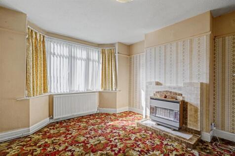 Lounge/Sitting Room