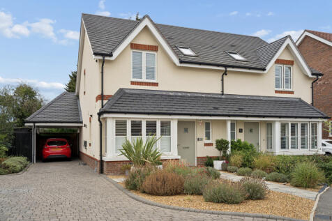 Princes Risborough, HP22 - property photo