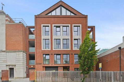 AR - Dauphine house7.JPG