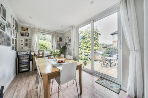 1300254-15-683590...