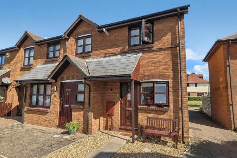 Poole, BH15 - property photo