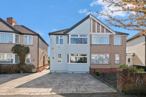 Click to visit Rightmove listing