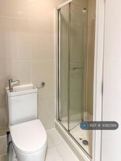En-Suite Bathroom With Shower