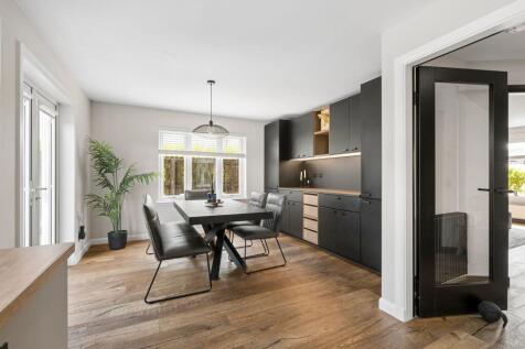 Kitchen/ Diner