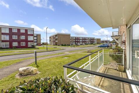 Littlehampton, BN16 - property photo