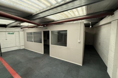Mezzanine office.jpg