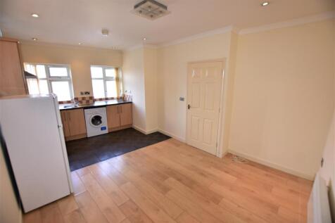 Lounge/Kitchen