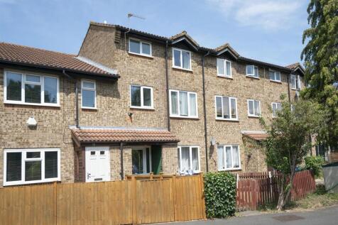 75 Hogarth Crescent SW19 2UF external 2.jpg