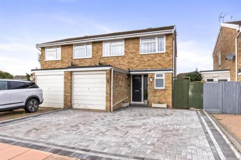 Worthing, BN13 - property photo